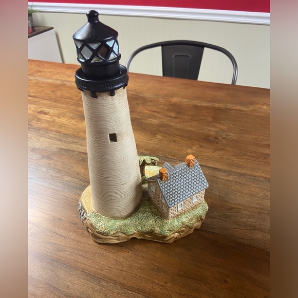 Cape Florida Lighthouse - Picture 1 of 3